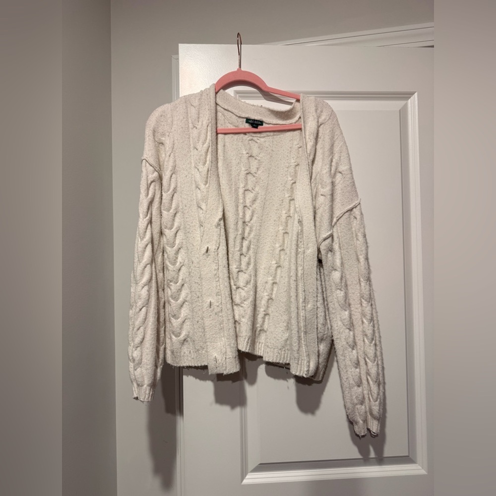 Wild Fable Off-White Cable Knit Sweater